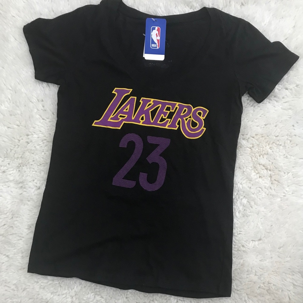 💜💛🏀Lakers Lebron James Women’s T-shirt🏀💜💛